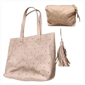 Steve Madden Large Holepunch Transpor Tote Bag with Small Pouch in Color Rose